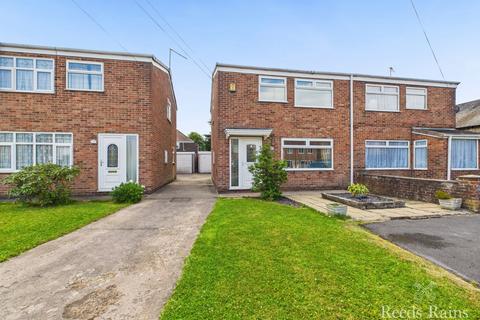 3 bedroom semi-detached house for sale, Truro Close, Hull HU7