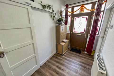 2 bedroom bungalow for sale, Beaumanor Road, Leicestershire LE4