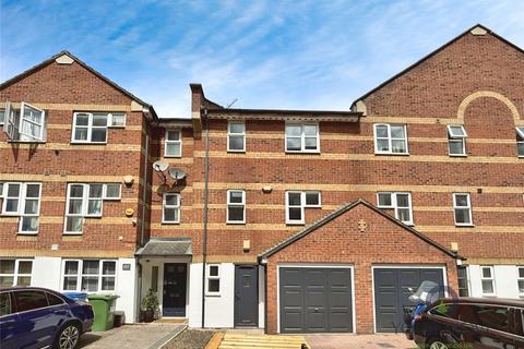 4 bedroom terraced house for sale, Plough Way, London SE16