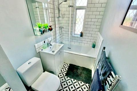206 Barnsley Road, Wombwell, Barnsley, S73 8DP