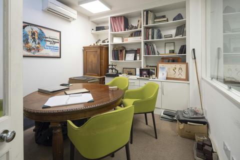 Office for sale, 4-6 Brownlow Mews London WC1N 2LD
