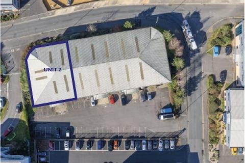 Distribution warehouse to rent, Vantage Way Poole BH12 4NU