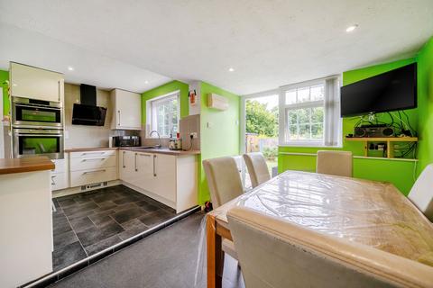 36 Lavender Road, Basingstoke, RG22 5NL
