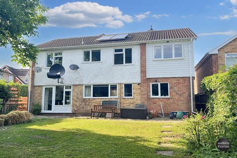 5 bedroom detached house for sale, Elgar Avenue, Hereford, HR1