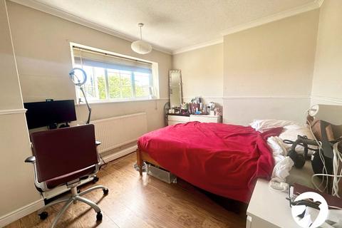 90 Alwold Crescent, London, SE12 9AH