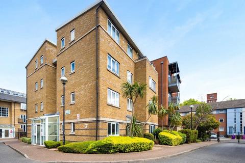 Flat 2, 3 Menai Place, London, E3 2BF