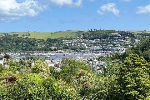 undefined, Churchfields, Dartmouth