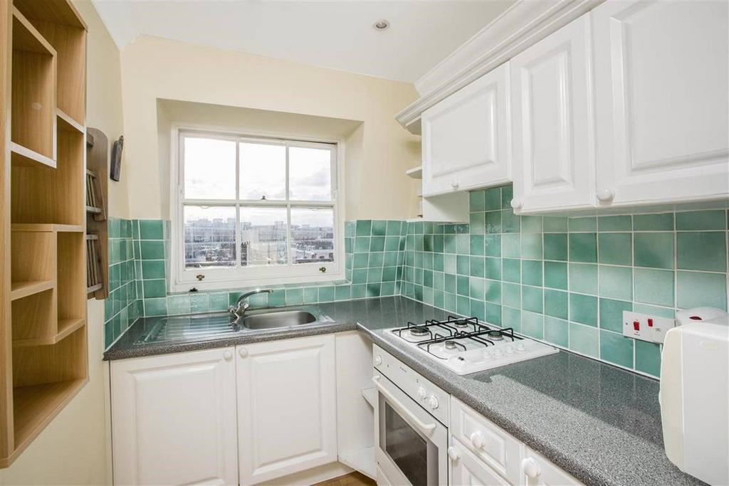 St George's Drive, Pimlico, London, SW1V 2 bed flat - £2,860 pcm (£660 pw)