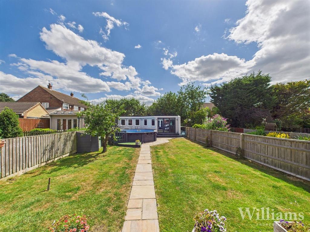 CAM02861 G0-PR0417-STILL024.jpg