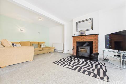 4 bedroom semi-detached house for sale, Tring Road, Aylesbury HP20