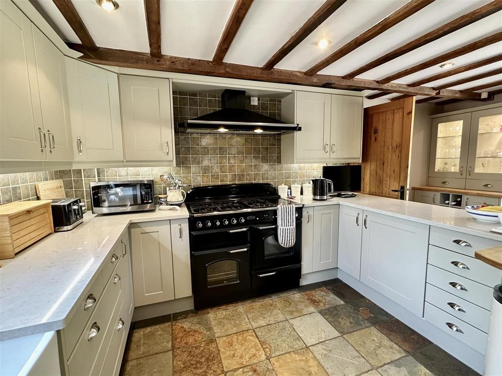 Breakfast kitchen