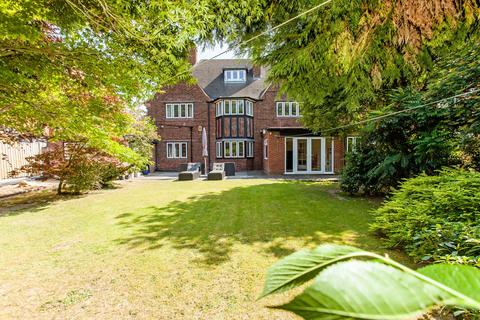 undefined, The Dolls House, Avenue Road, Chesterfield