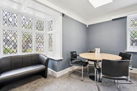 2 bedroom semi-detached house for sale, High Street, Tring