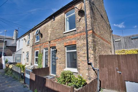 2 bedroom end of terrace house for sale, North Barrack Road, Deal, CT14