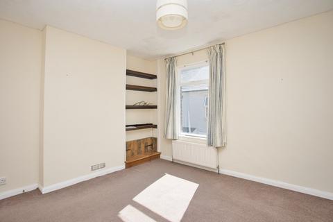 2 bedroom end of terrace house for sale, North Barrack Road, Deal, CT14