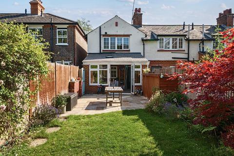 57 Cline Road, Guildford, GU1 3ND