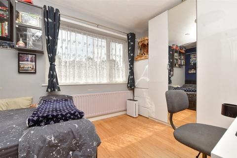 undefined, Haselmere Close, Wallington, Surrey