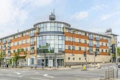 2 bedroom flat for sale, Commodore Court, Nottingham NG8