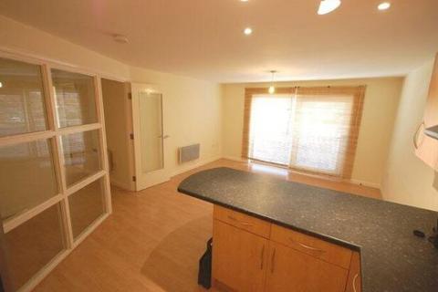 2 bedroom flat for sale, Commodore Court, Nottingham NG8
