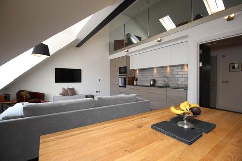 3 bedroom apartment to rent, Castle Street, Edinburgh