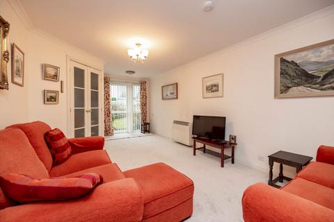 1 bedroom flat for sale, Kirk Manor Court, Kirk Brae, Cults, Aberdeen, Aberdeenshire