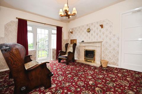 3 bedroom semi-detached house for sale, Church Street North, Old Whittington, Chesterfield, S41 9QP