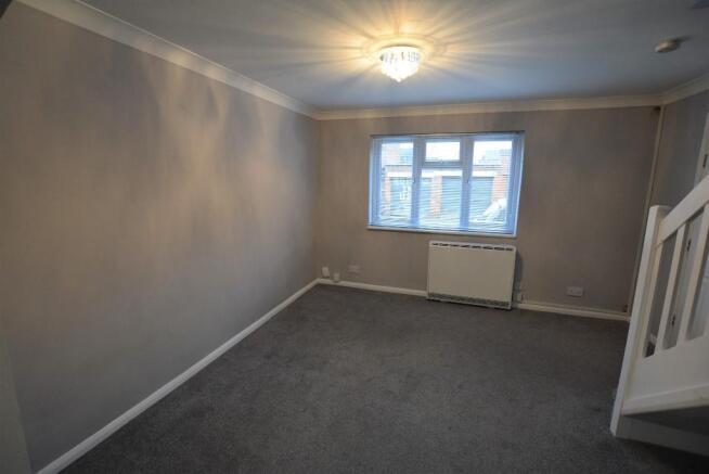 85049 1astanleystreett IMG 01 0000 max 656x437.jpg