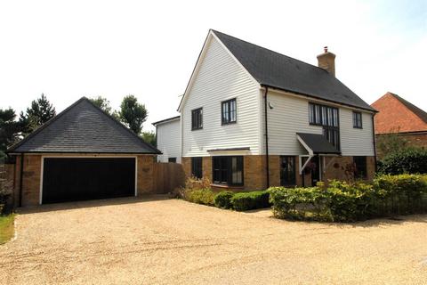 20 Bakers Field, Cliffsend, Ramsgate, CT12 5GH
