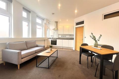 undefined, Walton Road, West Molesey KT8