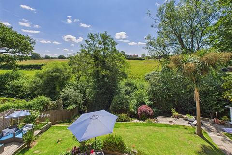 4 bedroom detached house for sale, Dickins Way, Horsham RH13