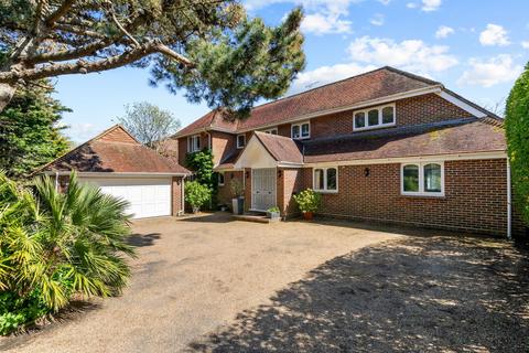 5 bedroom detached house for sale, Gorse Avenue, East Preston, BN16