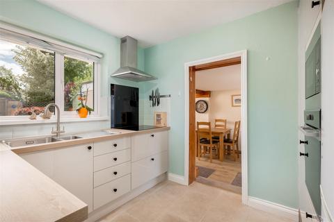 26 Elm Crescent, Charlbury, Chipping Norton, OX7 3PZ