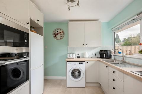 26 Elm Crescent, Charlbury, Chipping Norton, OX7 3PZ