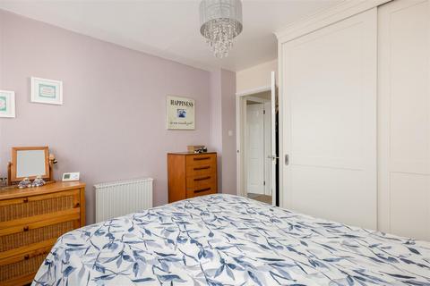 26 Elm Crescent, Charlbury, Chipping Norton, OX7 3PZ