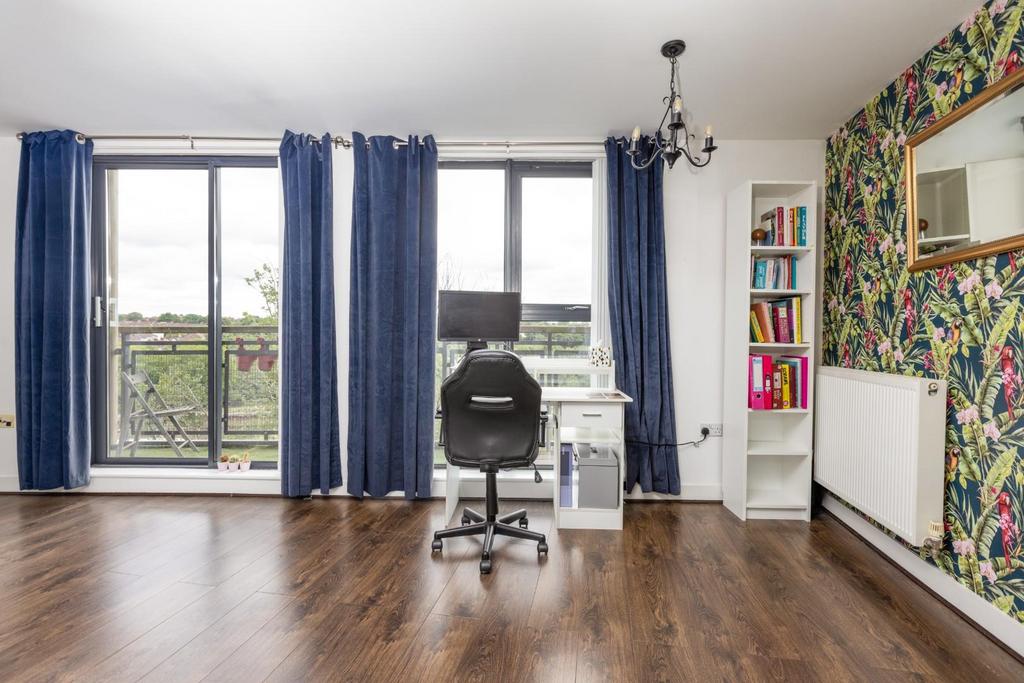 55 Weavers Mill Close, BS5-13.jpg