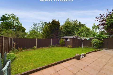5 bedroom detached house for sale, Meadow Gardens, Staines-upon-Thames TW18