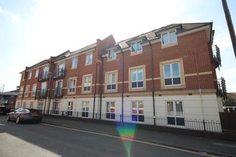 undefined, Henley Court, Egham TW20