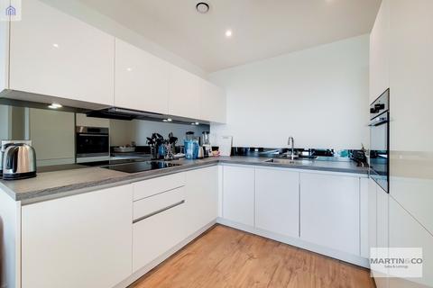 2 bedroom apartment for sale, Epsom House, Staines Upon Thames TW18