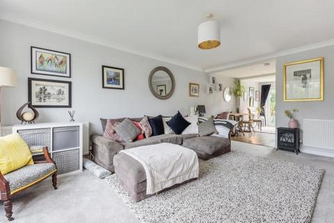 3 bedroom semi-detached house to rent, Waterloo Crescent,  Wokingham,  RG40