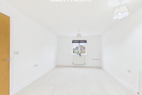 1 bedroom apartment for sale, The Rushes, Staines-upon-Thames TW18