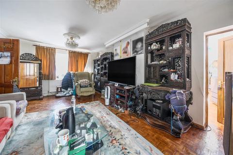 undefined, Lancaster Road, London