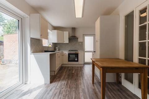 3 bedroom semi-detached bungalow for sale, Cranbrook Road, Thurnby, LE7