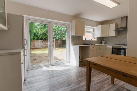 3 bedroom semi-detached bungalow for sale, Cranbrook Road, Thurnby, LE7