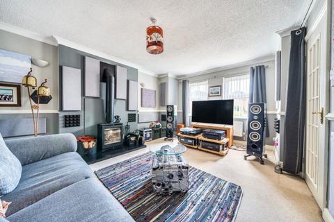 17 Bath Road, Bracebridge Heath, Lincoln, LN4 2TU