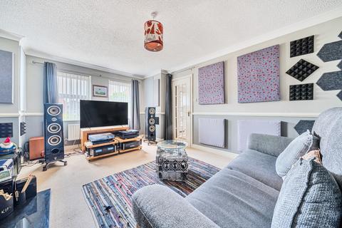 17 Bath Road, Bracebridge Heath, Lincoln, LN4 2TU