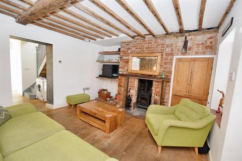 undefined, Angel Yard, Sheringham