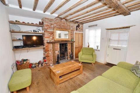 undefined, Angel Yard, Sheringham