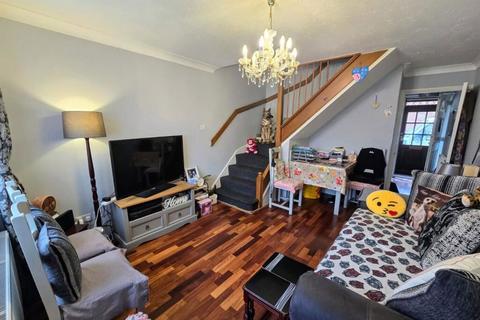 undefined, Westlake Close, Greater London, Hayes, UB4 9RT