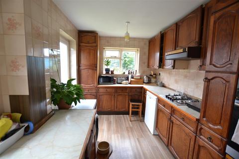 3 bedroom semi-detached house for sale, Castlefields, Leominster