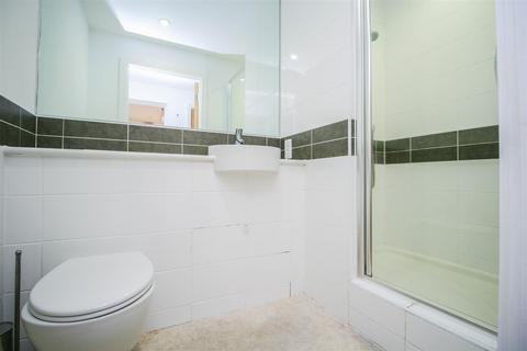 1 bedroom apartment to rent, Canal Wharf, 18 Waterfront Walk